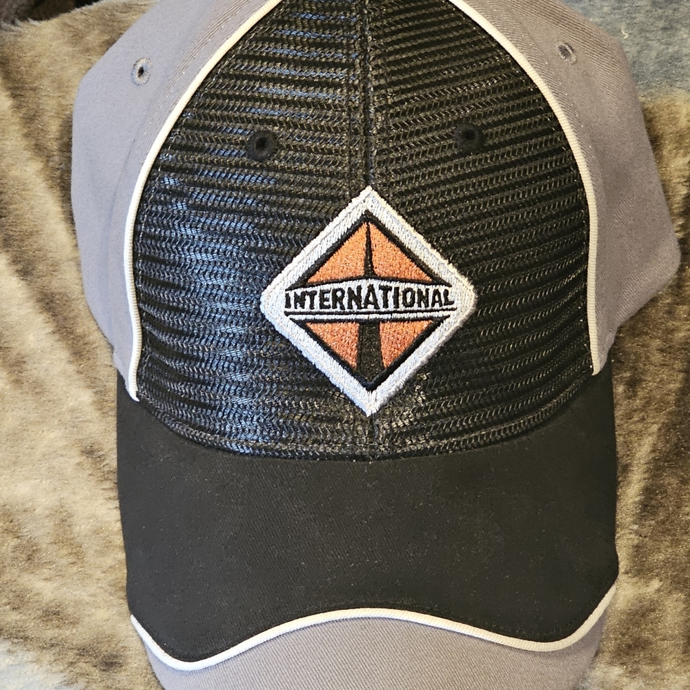 International Trucks hat adjustable Grey black